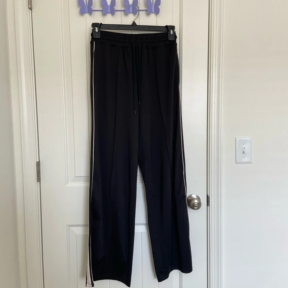 EUC |‎ Cotton:On men’s straight cut active drawstring sweatpants — small